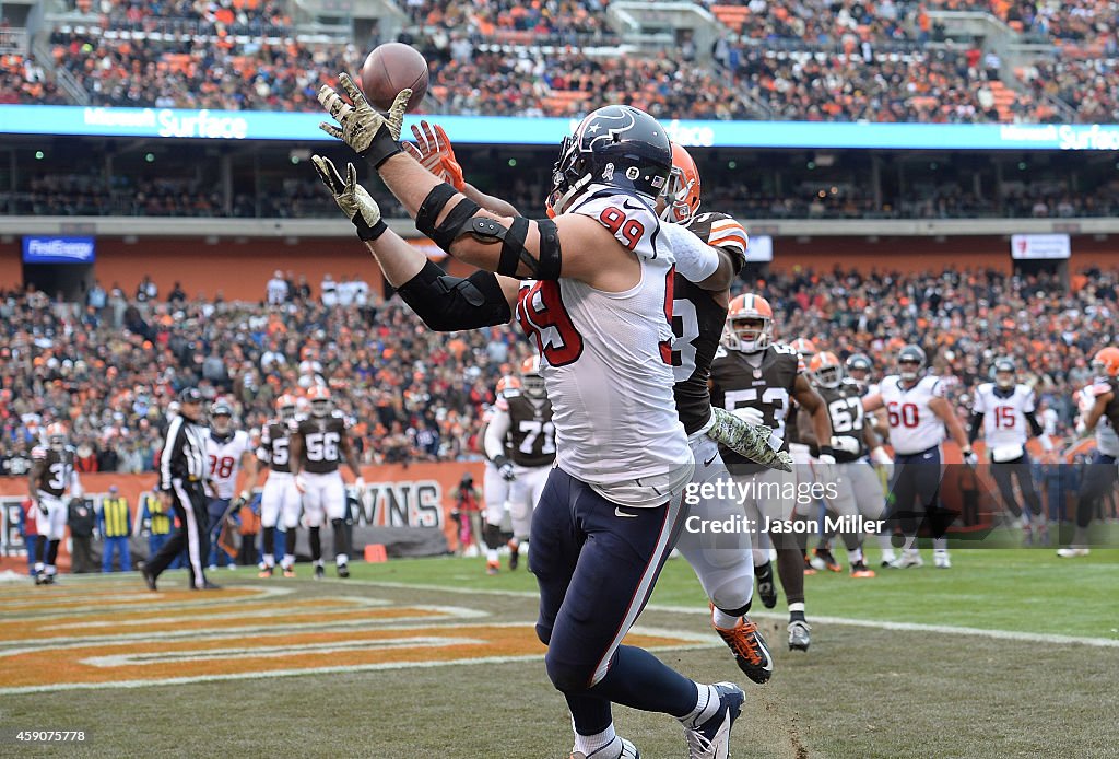 Houston Texans v Cleveland Browns
