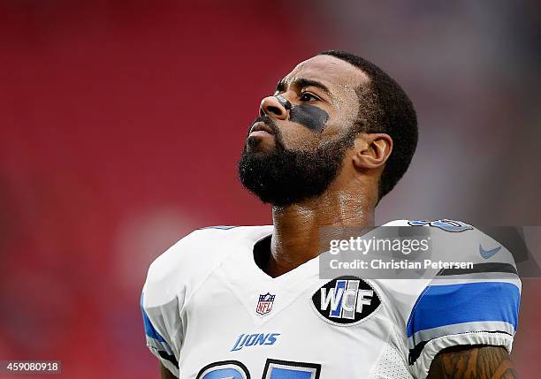 Wide receiver Calvin Johnson of the Detroit Lions during warm ups prior to the NFL game against the Arizona Cardinals at the University of Phoenix...
