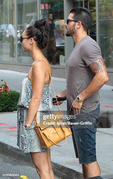 Jesse Metcalfe and Cara Santana leave their hotel in New York. On September 12, 2013 in New York City.