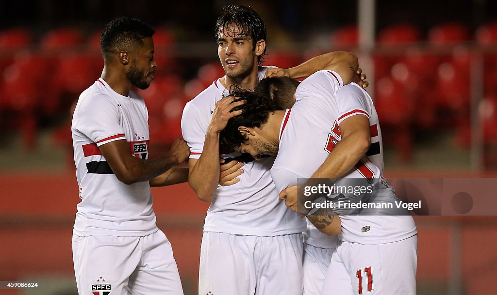 Sao Paulo v Palmeiras - Brasileirao Series A 2014