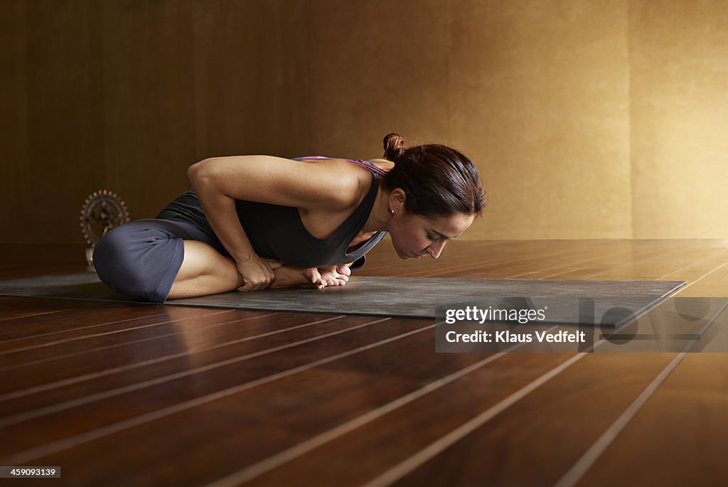 Stretch in Baddha Konasana (Bound Angle Pose)