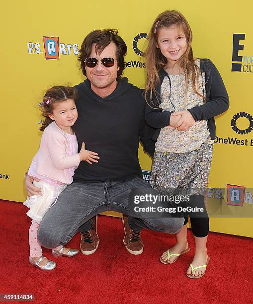 Actor Jason Bateman and children arrive at the P.S. ARTS Express Yourself 2014 at The Barker Hanger on November 16, 2014 in Santa Monica, California.