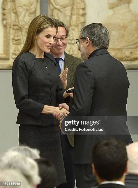 Queen Letizia of Spain and artist Jaume Piensa attend the 2013 Velazquez Plastic Arts Awards ceremony at El Prado Museum on November 17, 2014 in...