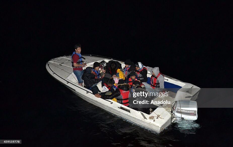 Operation to Illegal immigrants on Aegean Sea by Turkish coast guards