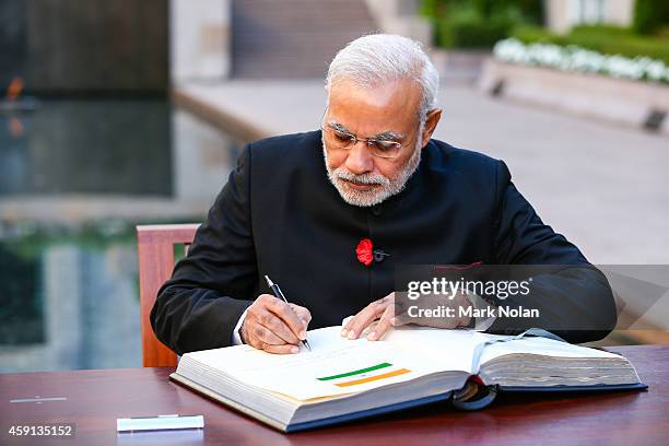 Modi Sign Modi Writing Photos and Premium High Res Pictures - Getty Images