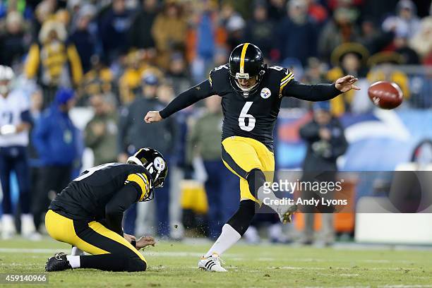 Shaun Suisham of the Pittsburgh Steelers kicks a field goal against the Tennessee Titans in the first quarter of the game at LP Field on November 17,...
