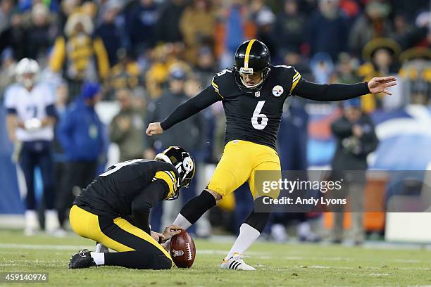 Shaun Suisham of the Pittsburgh Steelers kicks a field goal against the Tennessee Titans in the first quarter of the game at LP Field on November 17,...