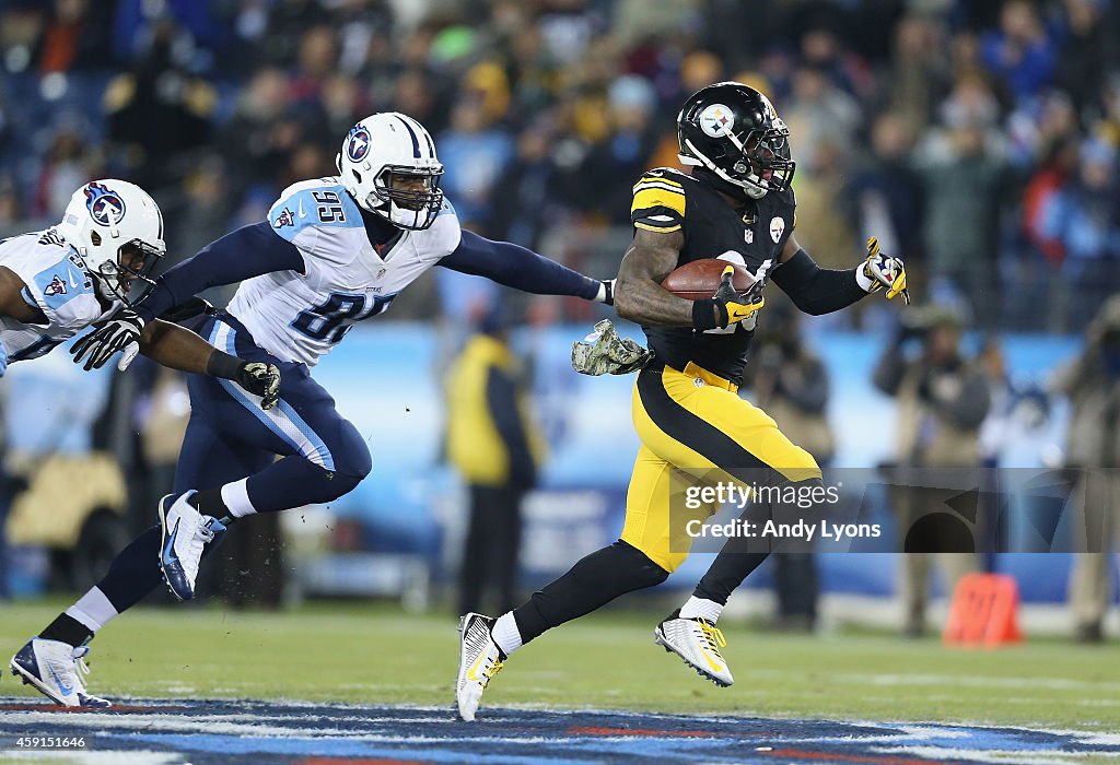 Pittsburgh Steelers v Tennessee Titans