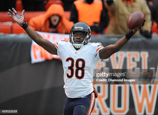 Defensive back Zackary Bowman of the Chicago Bears celebrates after score a touchdown on a interception during a game against the Cleveland Browns at...