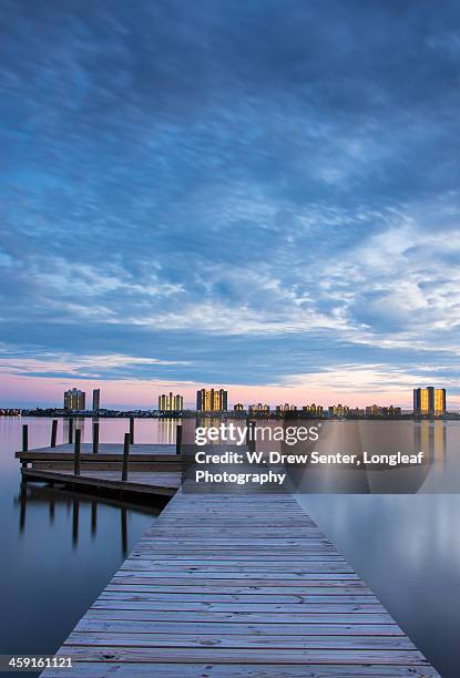 post-sunset at little lagoon - gulf shores alabama stockfoto's en -beelden