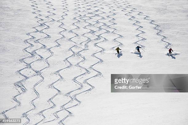 skiing freedom like in paradise - slalom stockfoto's en -beelden