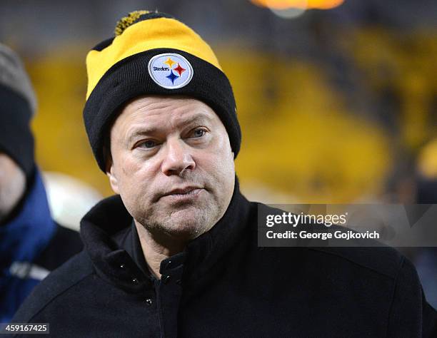 David Tepper, president of Appaloosa Management and a minority owner of the Pittsburgh Steelers, looks on from the sideline before a National...