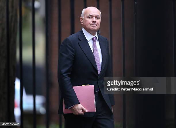 Work and Pensions Secretary Iain Duncan Smith arrives in Downing Street on November 19, 2014 in London, England. The government are holding an...