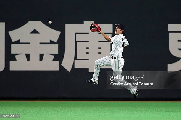 Yoshio Itoi of Samurai Japan in action in fourth inning during the game five of Samurai Japan and MLB All Stars at Sapporo Dome on November 18, 2014...