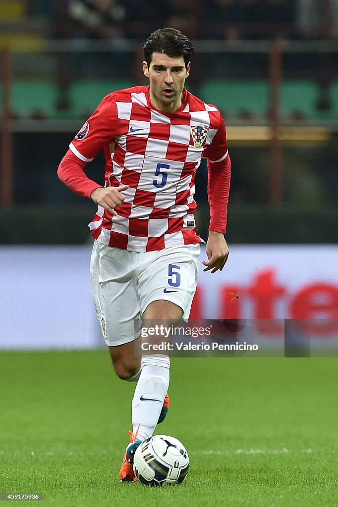 Italy v Croatia - EURO 2016 Qualifier