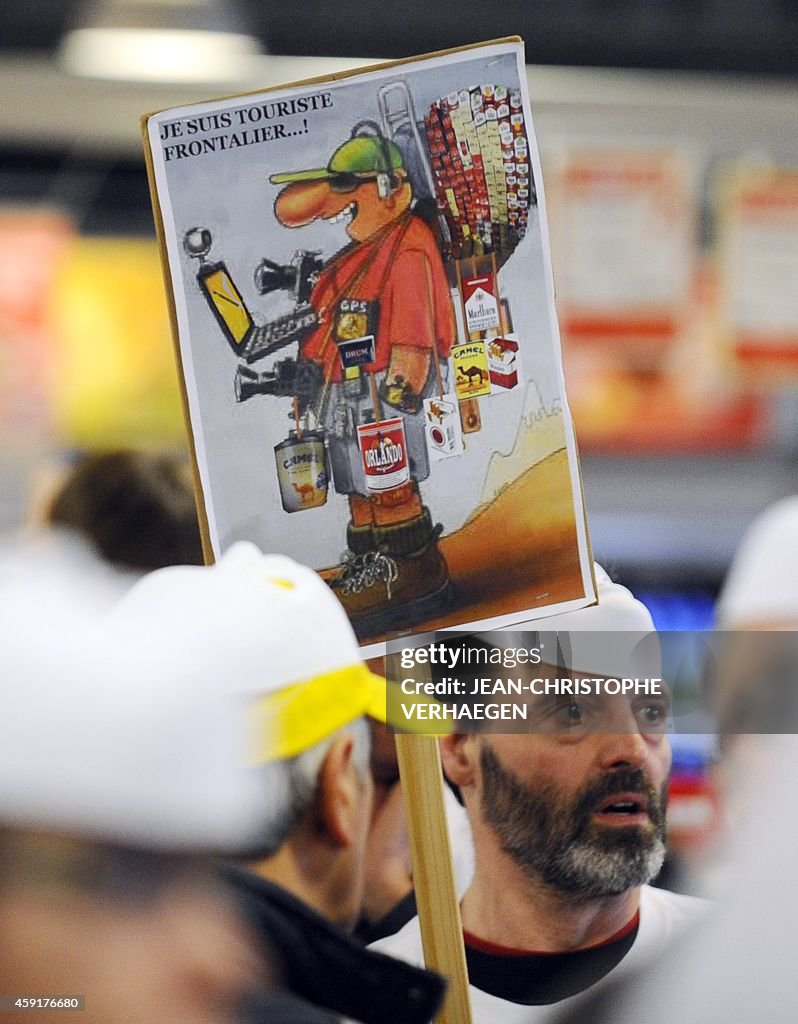 FRANCE-LUXEMBOURG-TOBACCO-PROTEST