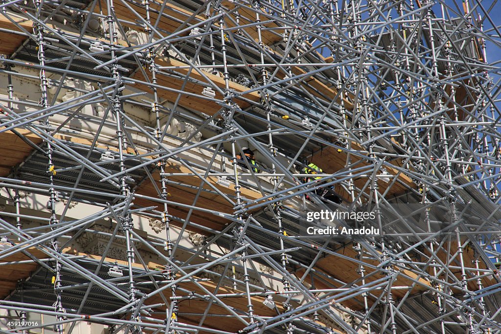 Scaffolding complete, US Capitol Dome repair begins