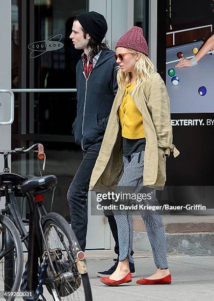 Sienna Miller and Tom Sturridge are seen on March 28, 2013 in New York City.