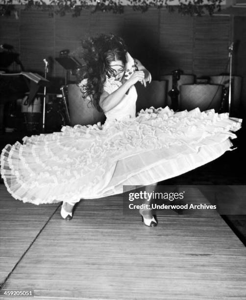 Spanish gypsy dancer Carmen Amaya performing her dance at the La Conga nightclub, New York, New York, January 8, 1943.