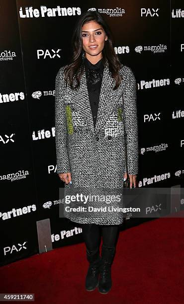 Actress Amanda Setton attends the premiere of Magnolia Pictures' "Life Partners" at ArcLight Hollywood on November 18, 2014 in Hollywood, California.