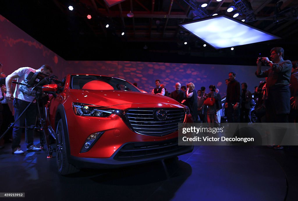 Mazda Unveils CX-3