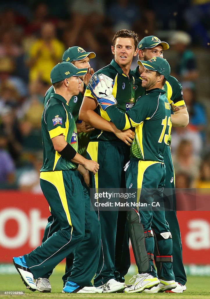 Australia v South Africa: Game 3