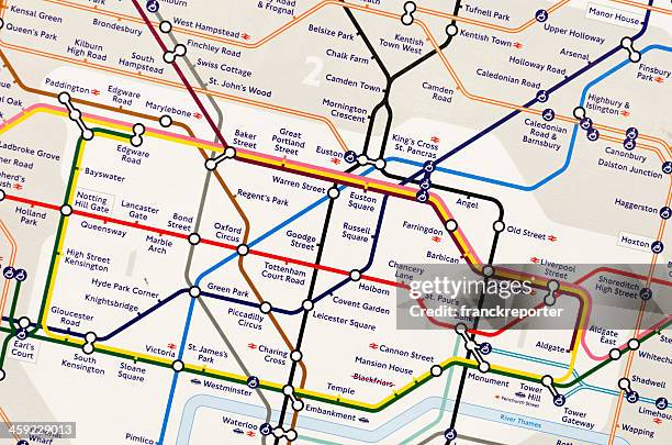 mapa del metro de londres: estación de metro - london underground fotografías e imágenes de stock