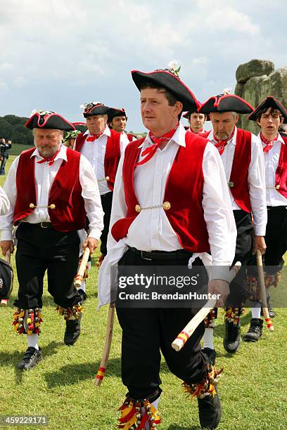 stonehenge dancers - summer solstice stock pictures, royalty-free photos & images