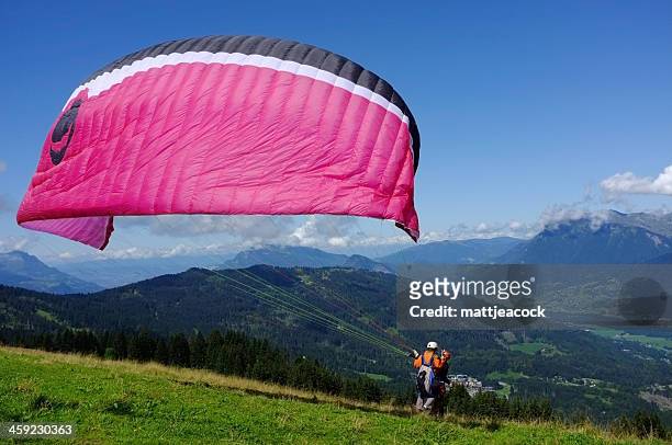 paragliding - paragliding stock pictures, royalty-free photos & images