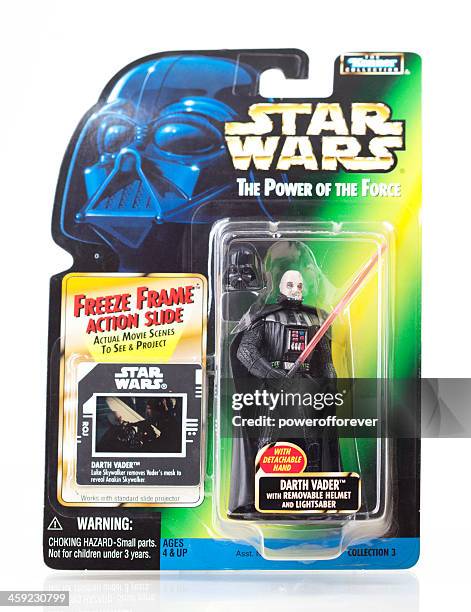 star wars darth vader maßnahmen der figur mit dem standbild - action figure box stock-fotos und bilder