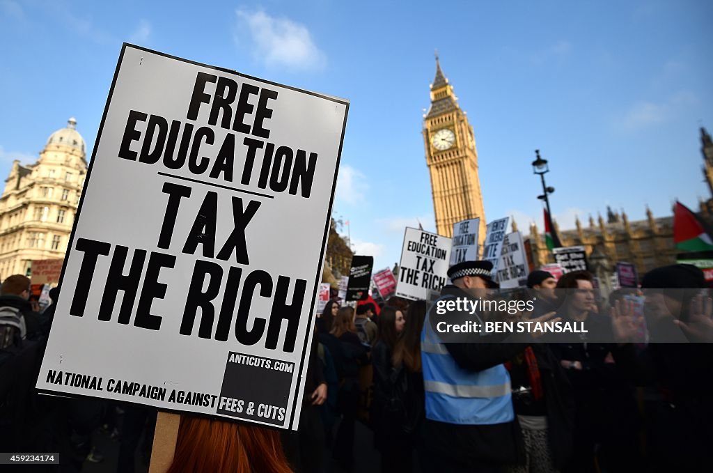 BRITAIN-EDUCATION-UNIVERSITY-PROTEST