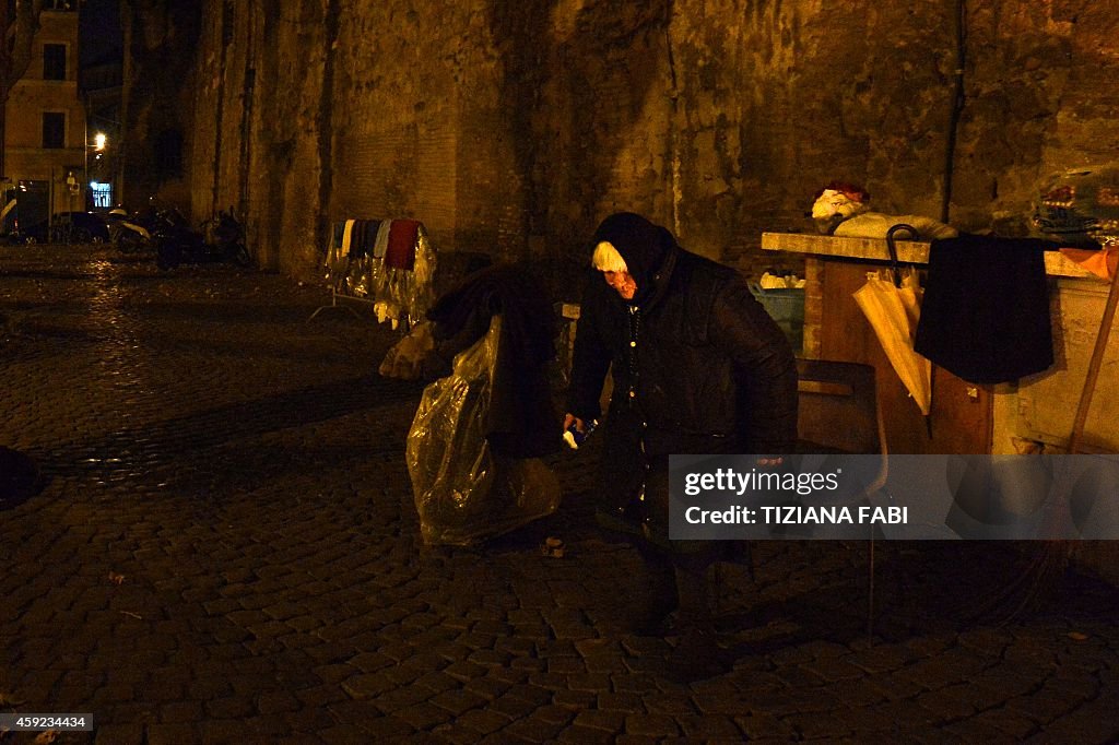 ITALY-VATICAN-HOMELESS-POVERTY