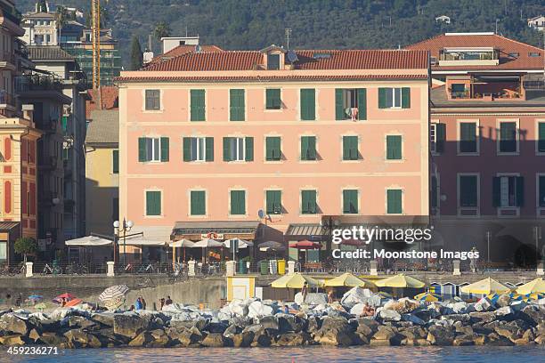 Photo Riviera 42 Riviera Inn Stock Photos, High-Res Pictures, and Images - Getty Images