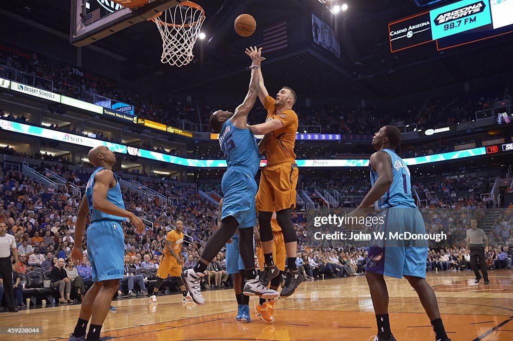 Phoenix Suns vs Charlotte Hornets