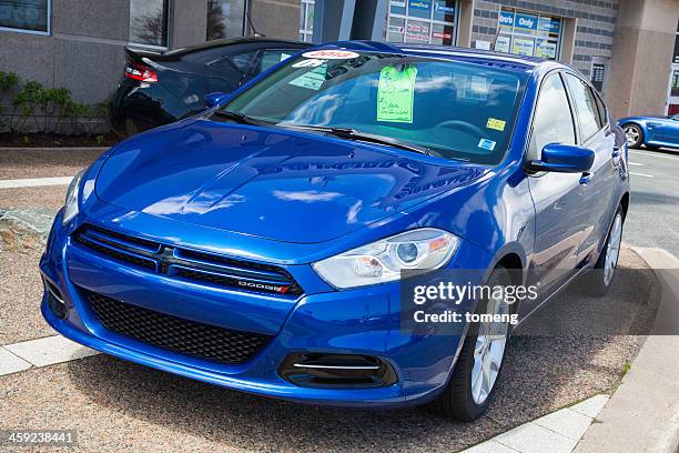 dodge dart - dodge dealership fotografías e imágenes de stock