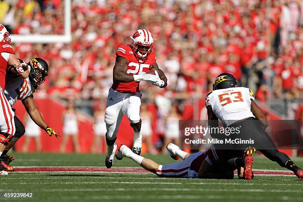 Melvin Gordon of the Wisconsin Badgers runs with the football during the game against the Maryland Terrapins at Camp Randall Stadium on October 25,...