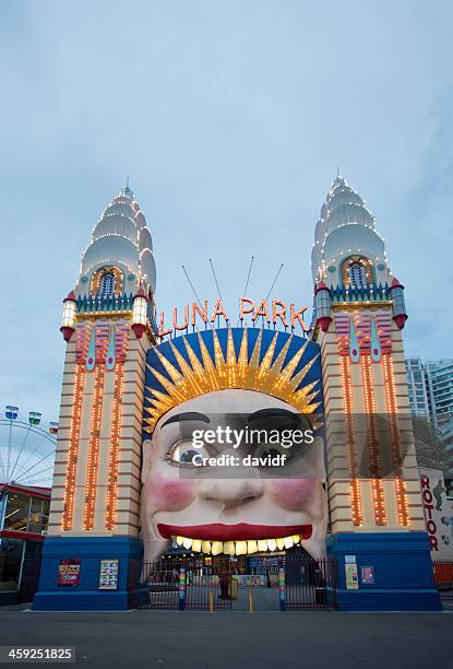 luna park, sydney, australia - luna park sydney stockfoto's en -beelden