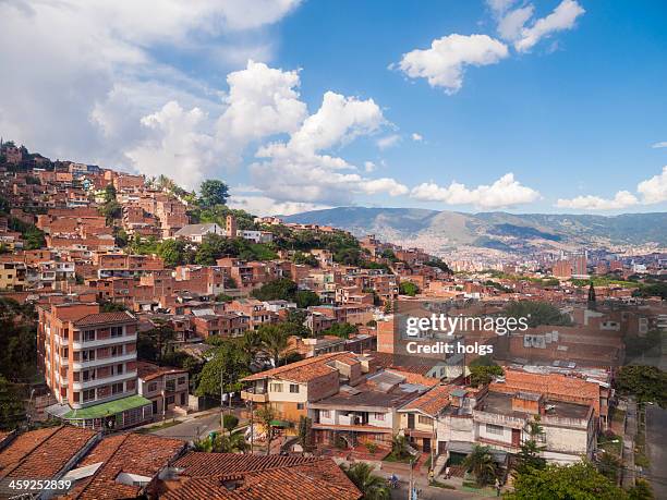 metrocable cable cars, medellin, colombia - medellin colombia stock pictures, royalty-free photos & images