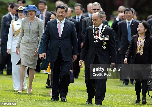 President Xi Jinping Of China and Governor-General Sir Jerry Mateparae arrive during a State Welcome at Government House on November 20, 2014 in...