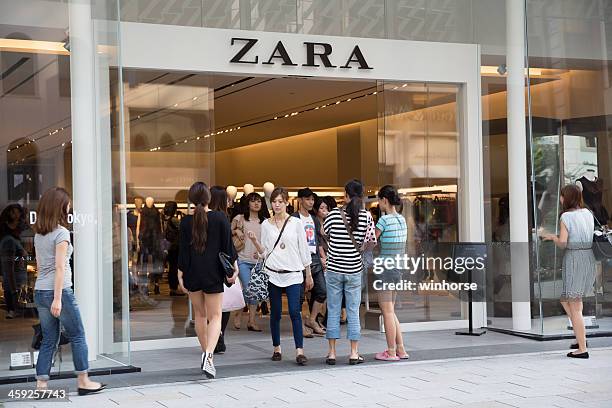 zara flagship store - zara brand name - fotografias e filmes do acervo