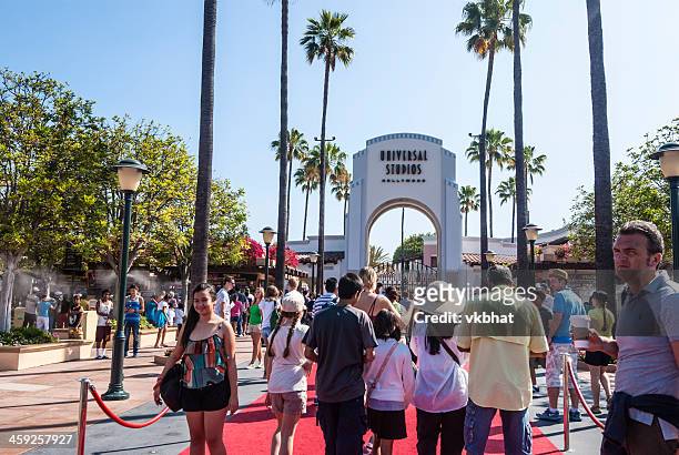 universal studios hollywood, kalifornien - universal studios california stock-fotos und bilder