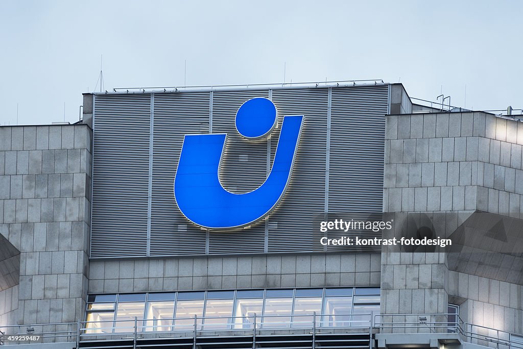 Union Investment, Logo, Facade