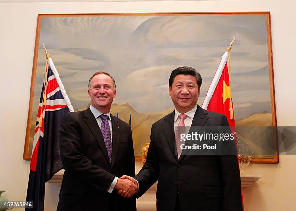 Prime Minister John Key shakes hands with The President of the People's Republic of China, Xi Jinping at Premier House on November 20, 2014 in...