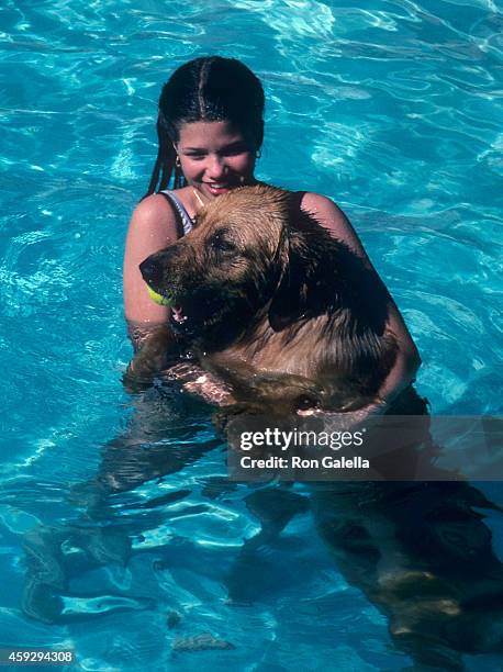 Actress Ari Meyers gives an exclusive photo session on April 21, 1983 at Deborah Raffin's home in Beverly Hills, California.