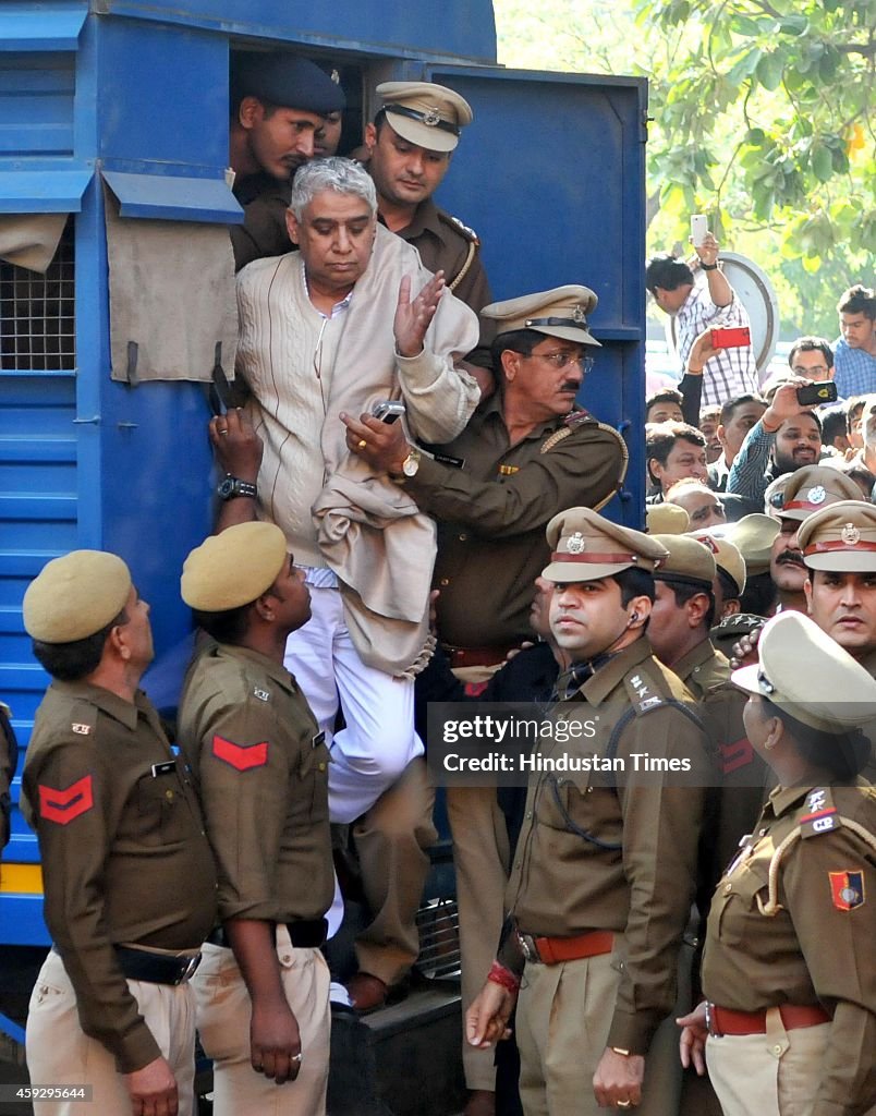 Controversial Godman Rampal Sent To Judicial Custody