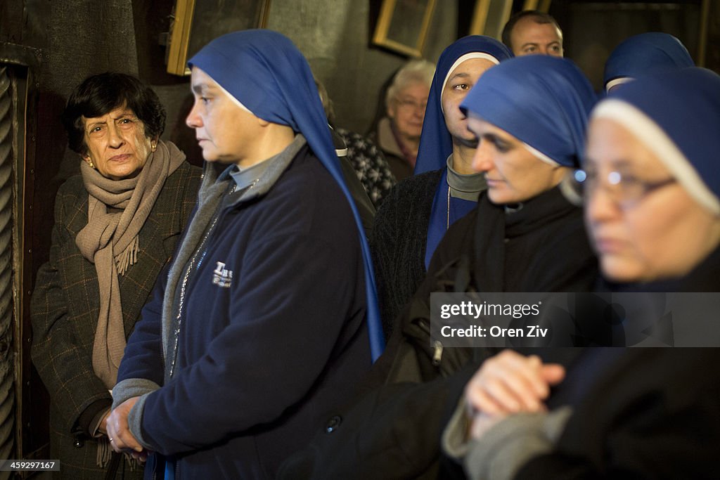 Pilgrims Head To The Church of Nativity For Christmas