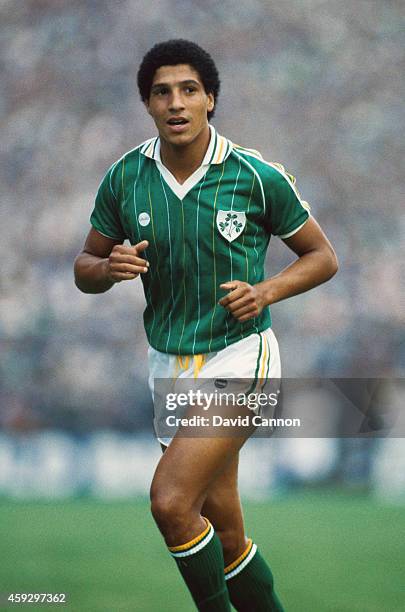 Republic of Ireland player Chris Hughton in action during a World Cup Qualifier at Landsdowne Road between Eire and USSR in September, 1984 in...