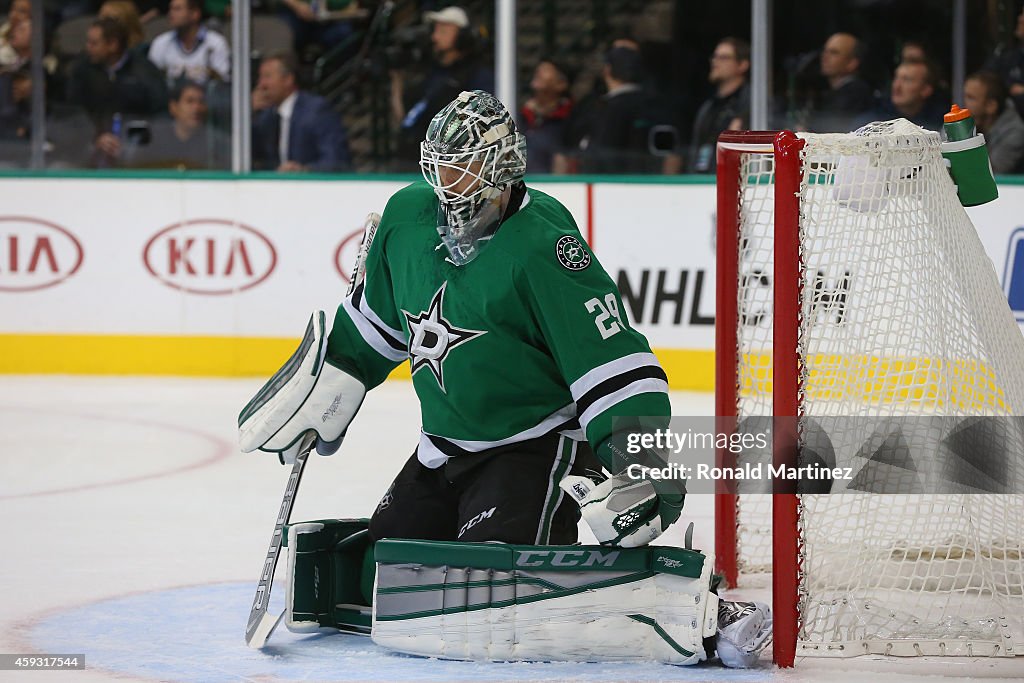 Carolina Hurricanes v Dallas Stars