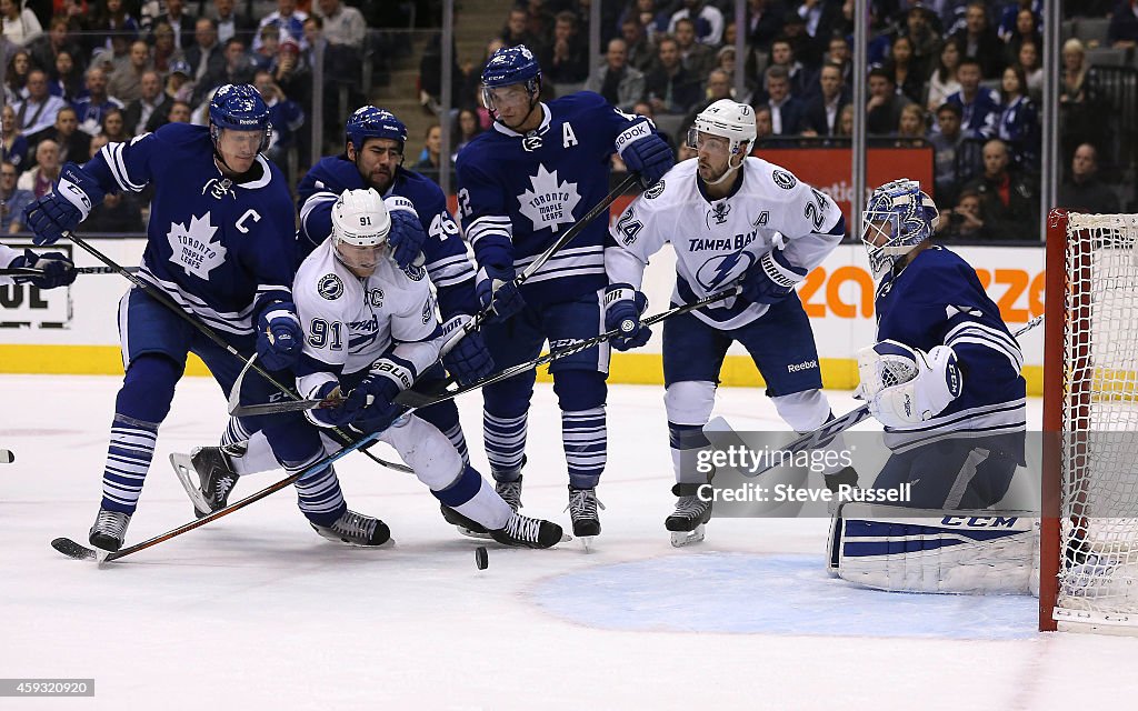 Toronto Maple Leafs play the Tampa Bay Lightning