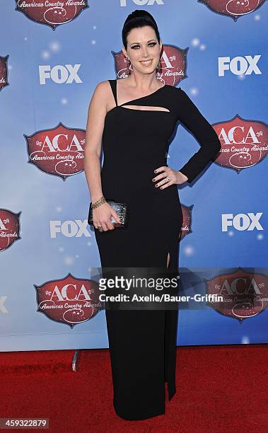 Singer Shawna Thompson of Thompson Square arrives at the American Country Awards 2013 at the Mandalay Bay Events Center on December 10, 2013 in Las...